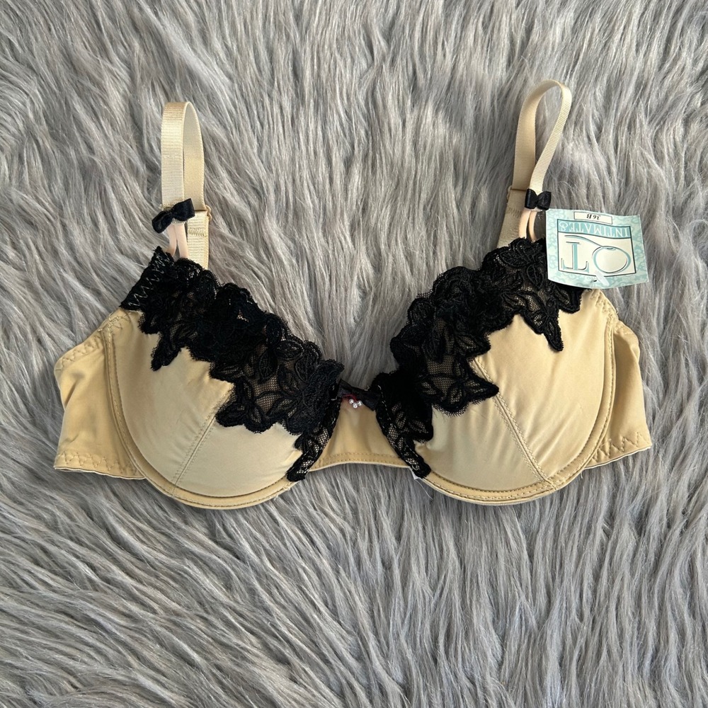 Vintage Q-T Intimates Lightly Lined Bra Womens Size 36B Floral Lace Underwire